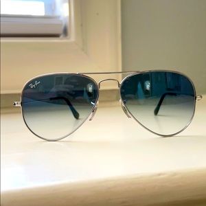 Rayban Silver Gradient Aviators